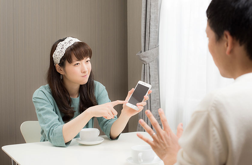 夫の浮気を見抜いた妻