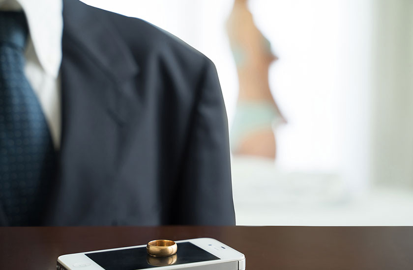 誰かわからない夫の不倫相手