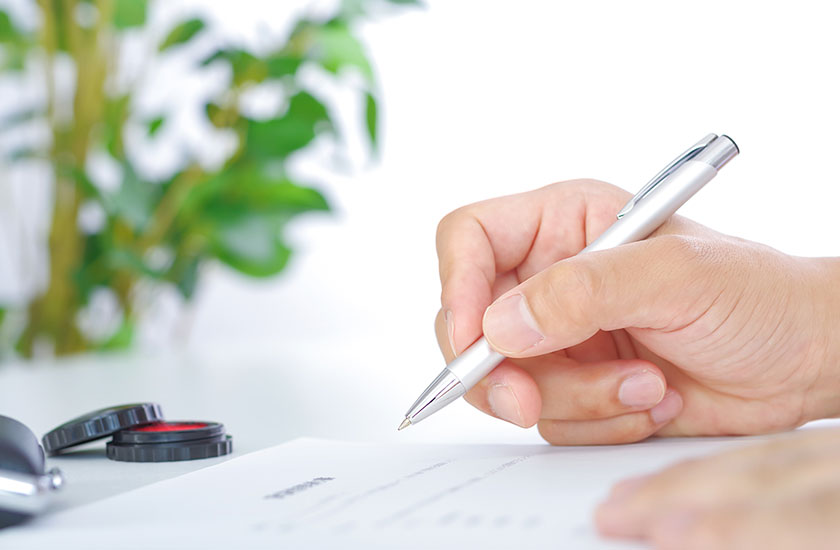 示談書を作成する既婚者