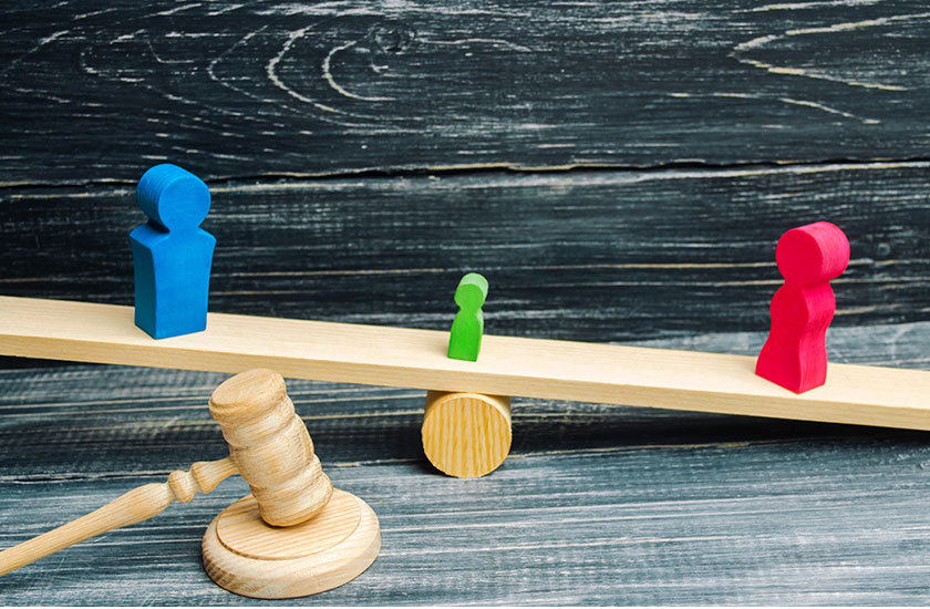 婚姻関係にない男女とその子供