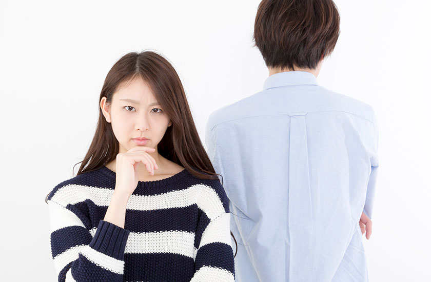 夫の不倫を確信した既婚女性