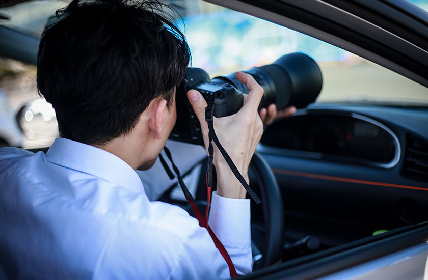 不倫の証拠を撮る探偵