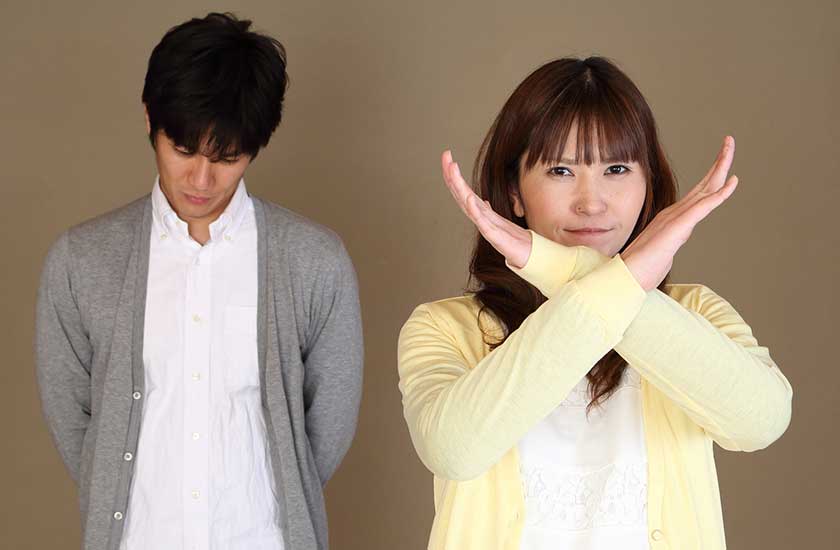 夫にダメ出しする妻