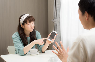 夫の浮気を見抜いた妻